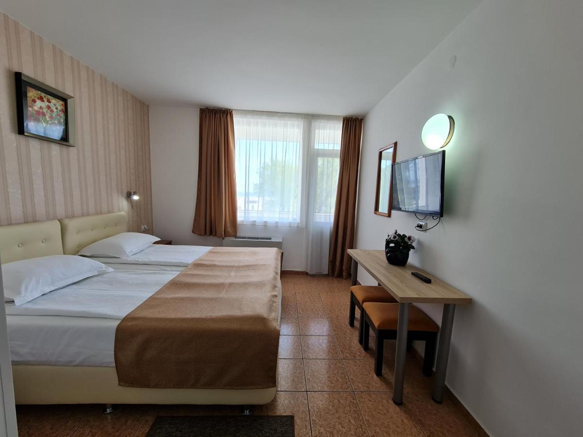 Hotel Ovidiu Мамая Экстерьер фото