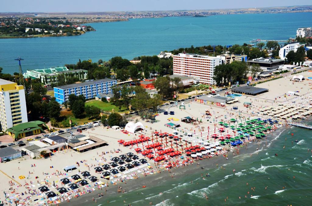 Hotel Ovidiu Мамая Экстерьер фото