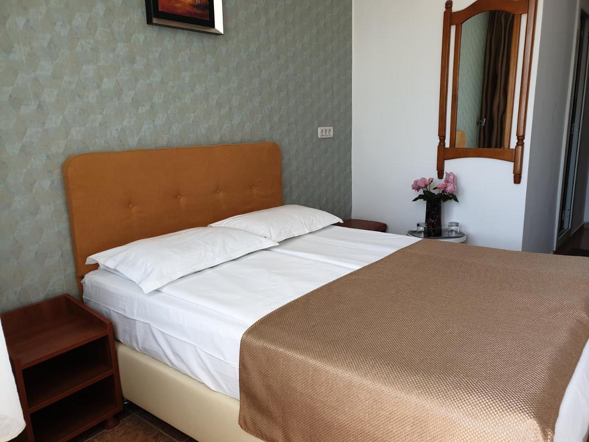 Hotel Ovidiu Мамая Экстерьер фото